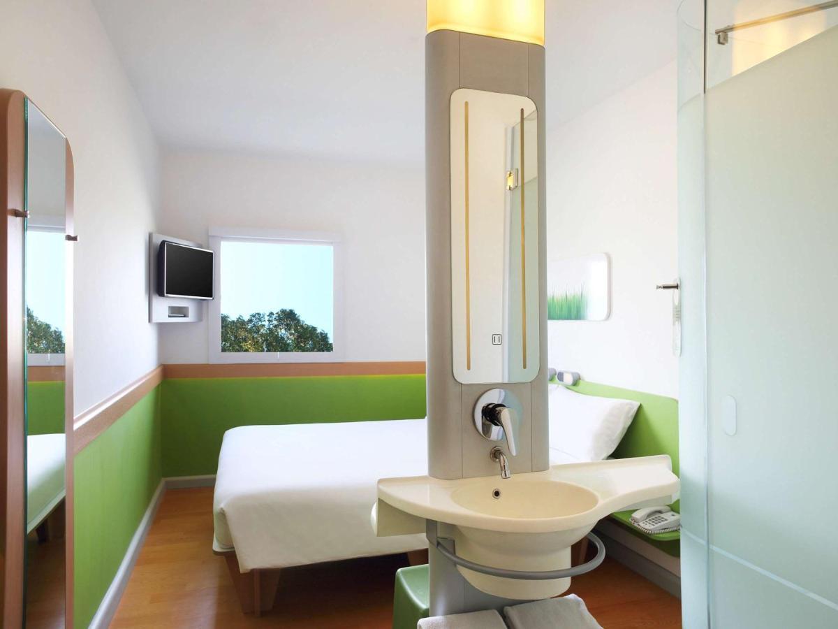 Cordia Hotel Surabaya Airport - Hotel Dalam Bandara - Formerly Ibis Budget Surabaya Airport Sidoarjo Exteriér fotografie