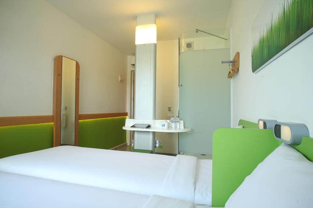 Cordia Hotel Surabaya Airport - Hotel Dalam Bandara - Formerly Ibis Budget Surabaya Airport Sidoarjo Exteriér fotografie