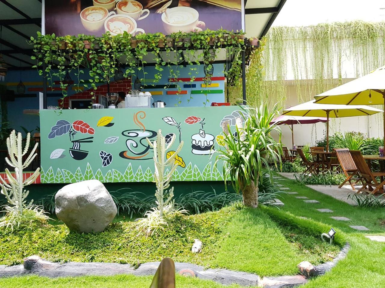 Cordia Hotel Surabaya Airport - Hotel Dalam Bandara - Formerly Ibis Budget Surabaya Airport Sidoarjo Exteriér fotografie